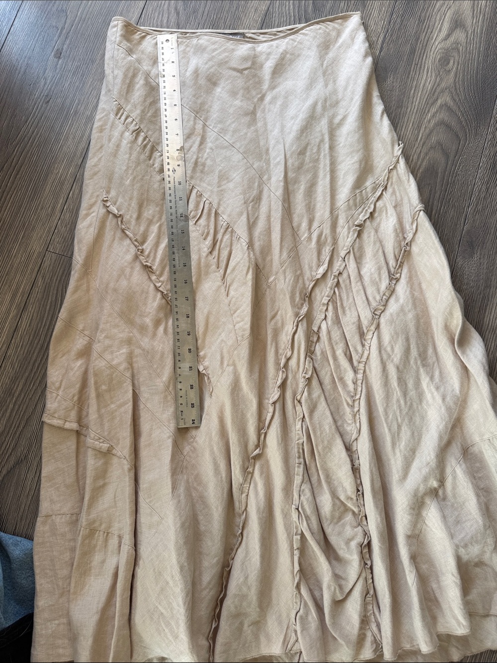 Isabella Bird Women's Linen  maxi Skirt size 12 neutral tan color - Picture 6 of 8